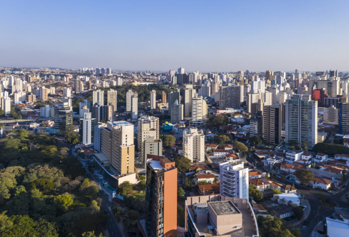 Dicas de como escolher um hotel para se hospedar com a família em São Paulo