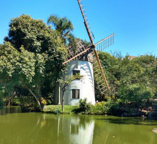 Porto Alegre na Quinzena do Consumidor: Descontos que São um Tchê de Alegria!