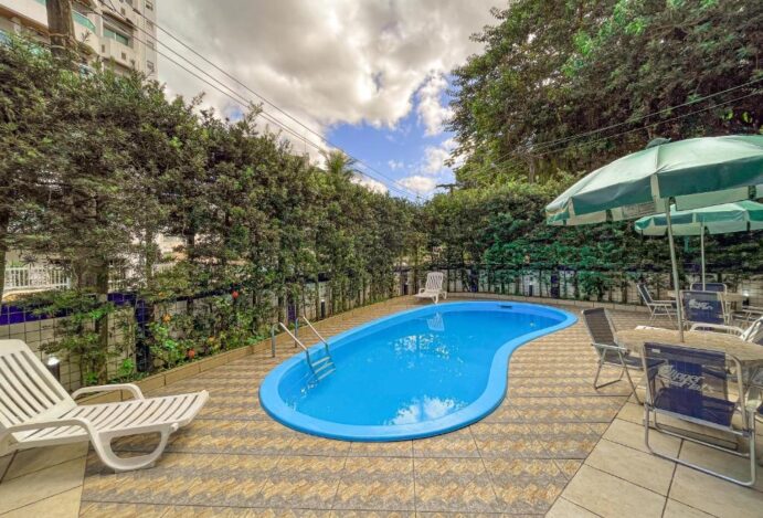 Do Fim de Semana às Férias: Nacional Inn Guarujá, Seu Refúgio no Litoral