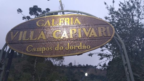 Galeria Villa Capivari em Campos do Jordão: Um Refúgio de Compras e Cultura