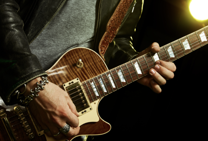 "Equalize" o Som e Venha Curtir Pitty em Curitiba!