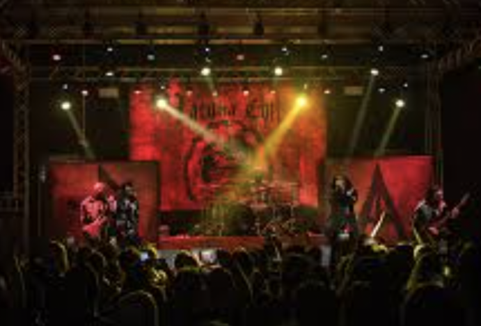 Lacuna Coil em Curitiba: Uma Viagem Sinfônica Pelo Metal Moderno!