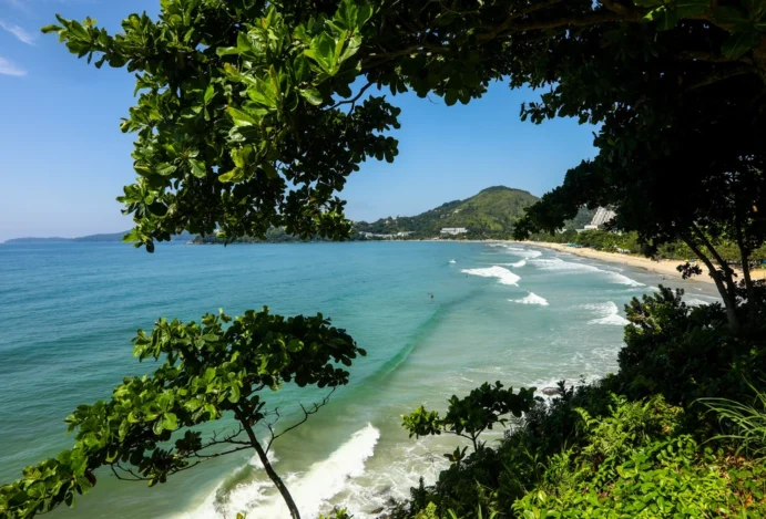 Dia do Trabalhador à Beira-Mar: Desconto Imperdível no Nacional Inn Ubatuba