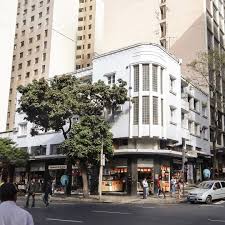 Uma caminhada pela Rua da Bahia: história, arte e encontros no coração de BH