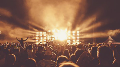 Registro Histórico em Curitiba: O Show Espetacular do Luan Santana que Vira DVD e Entra para a História