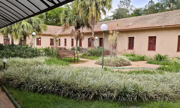 Ruínas do Hotel Rádio em Araxá: História, Mistério e Charme no Coração de Minas Gerais